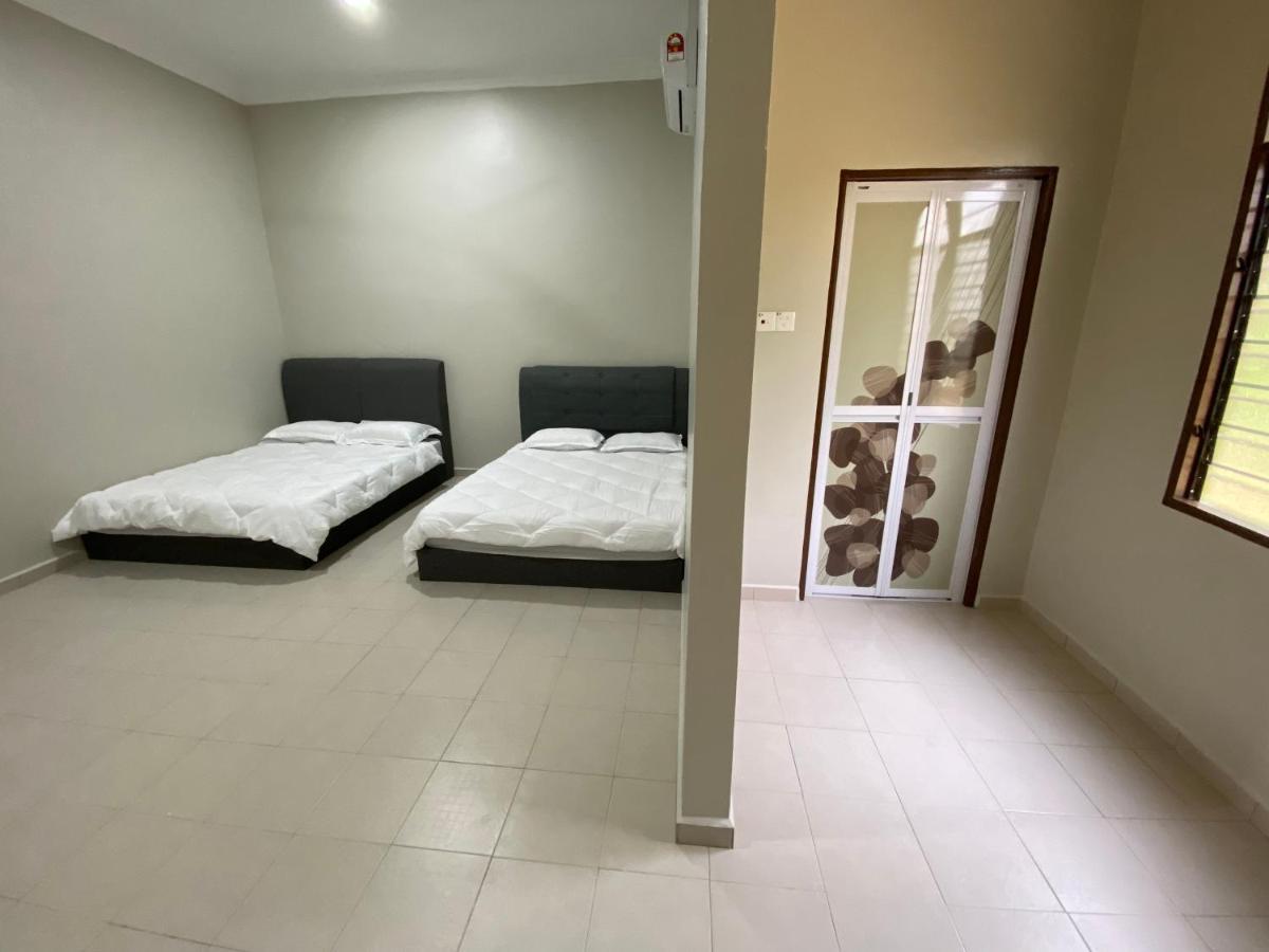 Sasuka Guesthouse Marang Ngoại thất bức ảnh